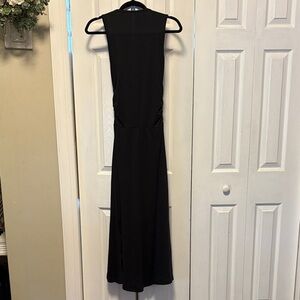 Elegant Black Sleeveless Dress
